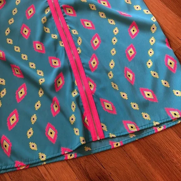 Women’s dress - Picture 5 of 5